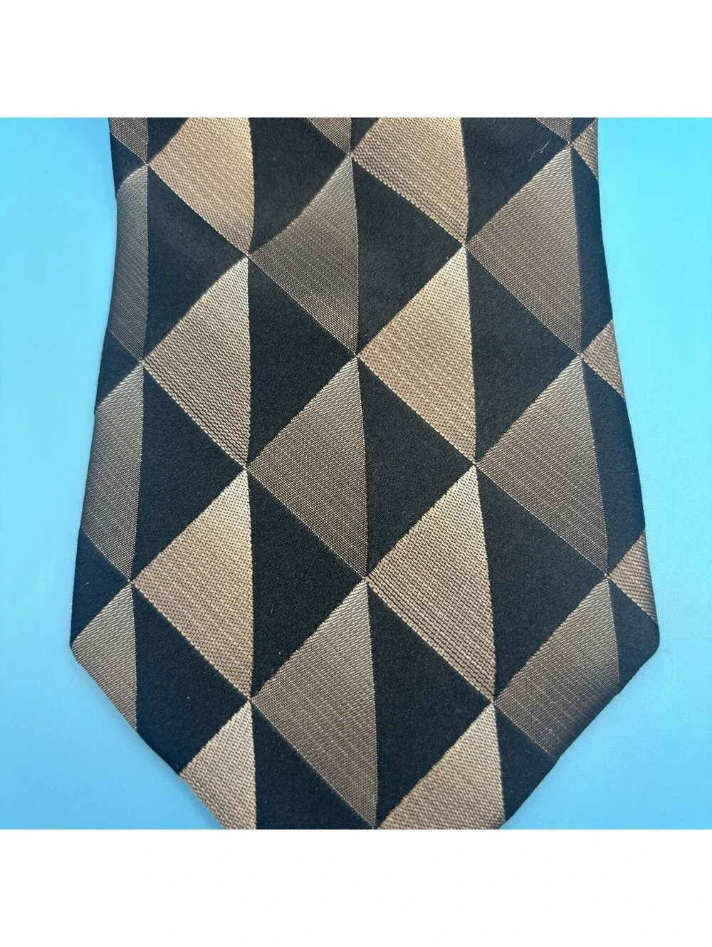 ARROW USA 1851 Black, Silver Geometric Neat 100% Silk Tie rn 121148